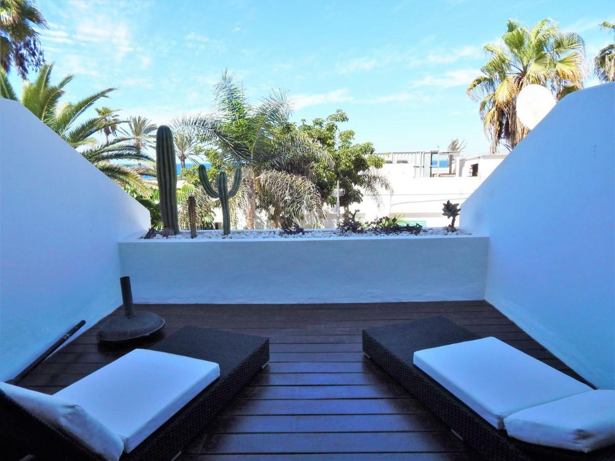 Beautiful Beachfront Playa de las Américas Exterior foto